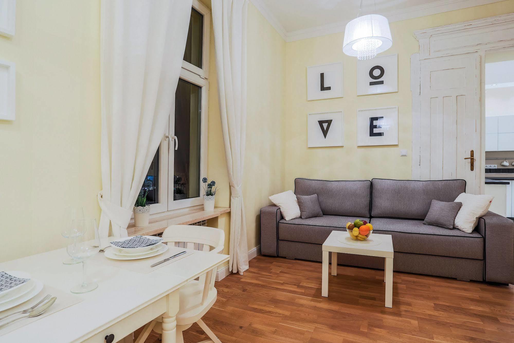 Szlak 11 - All In Apartments Краков Экстерьер фото