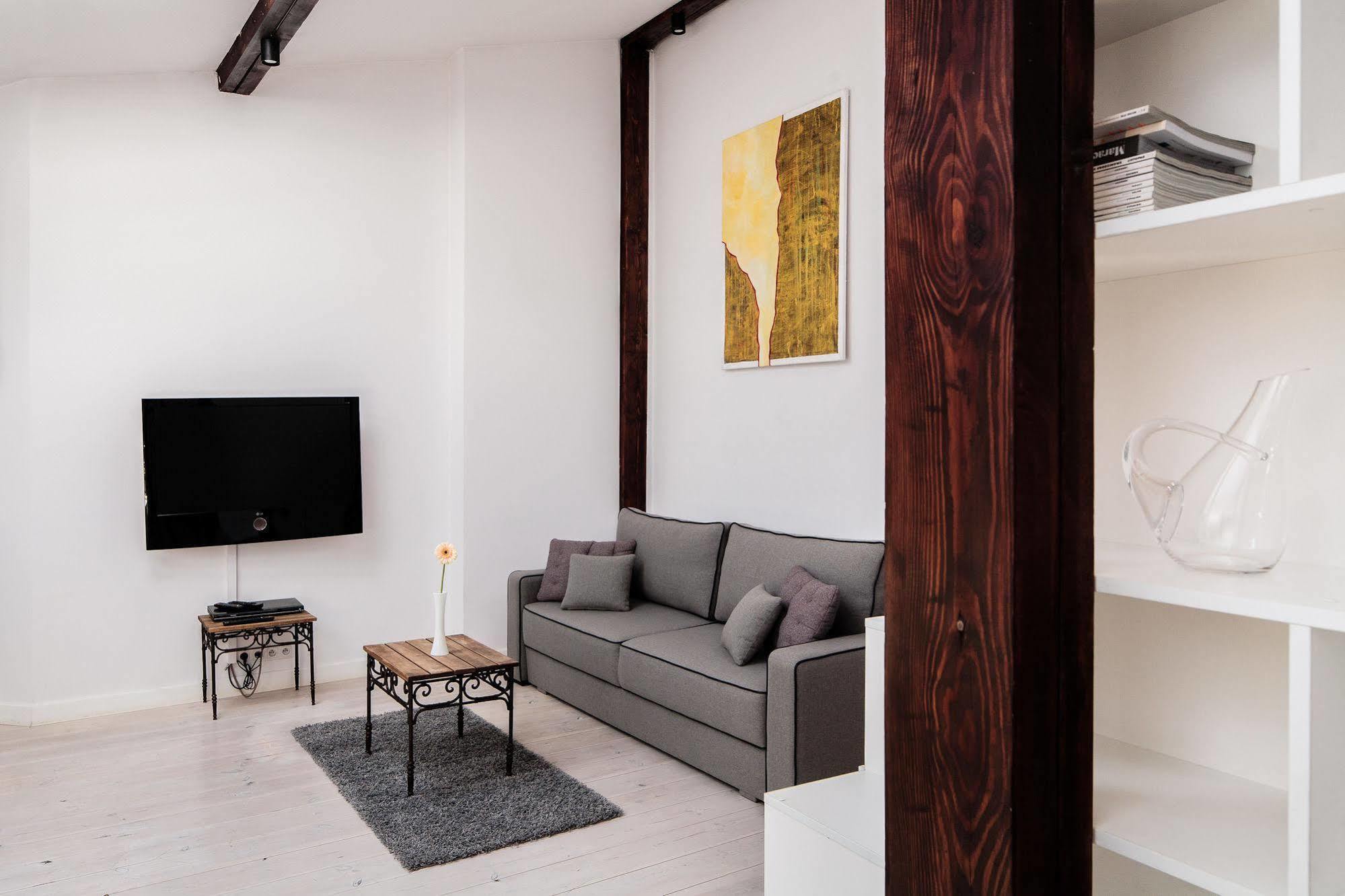 Szlak 11 - All In Apartments Краков Экстерьер фото